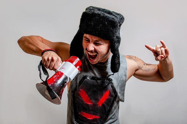 team member speaking with merchant about payment strategy